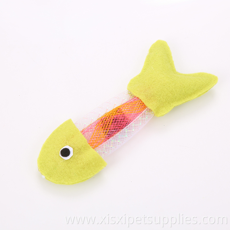 matatabi stick fish shape cat toy